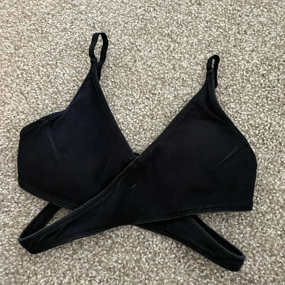 Cross Black Sports Bra, XS.